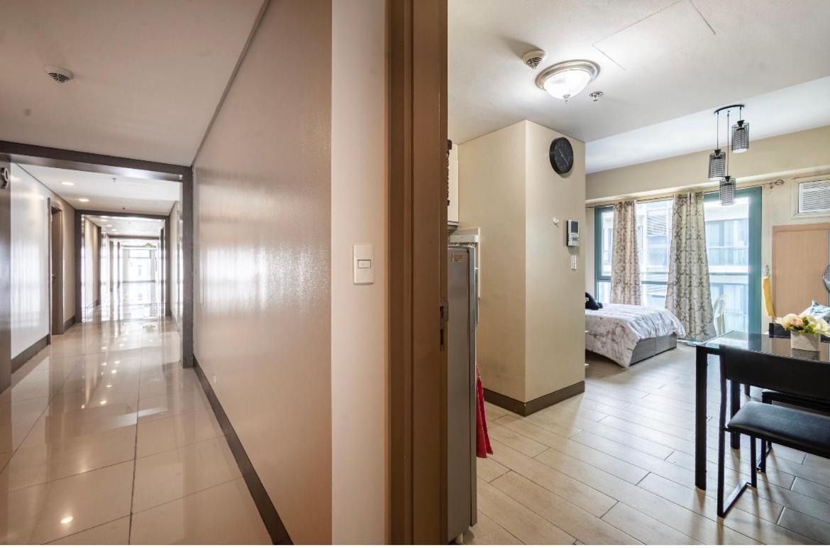 Studio At Newport World Airport Area Prime Location Manila Esterno foto